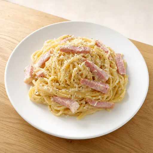Carbonara, Schinken, Sahnesauce - Bella Casa Datteln